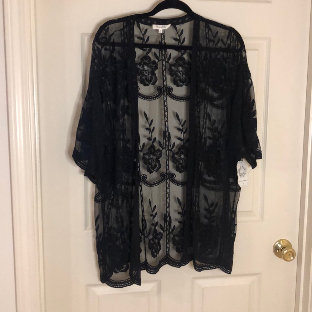 Black kimono